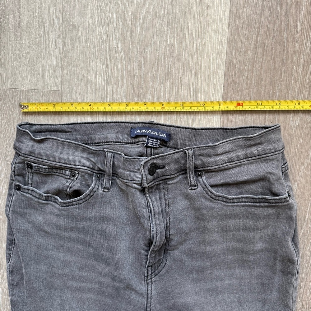 Calvin Klein Gray Skinny Jeans Modern Fit - Picture 6 of 10